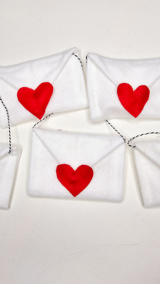 Love Note Felt Garland